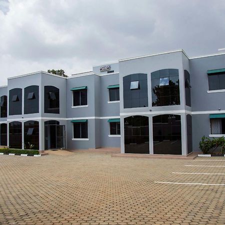 Occazia Hotel Mbarara Bagian luar foto